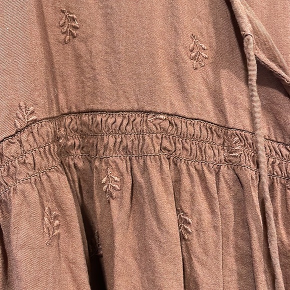 Old Navy top. XXL - Picture 6 of 8